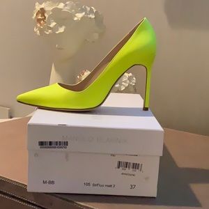 Manolo Blahnik BB Pointy Toe Pump